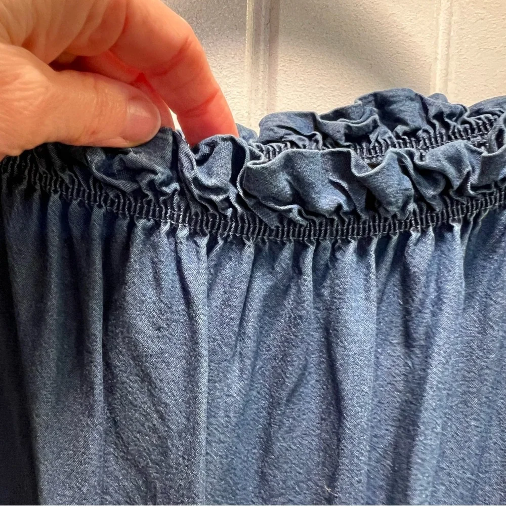 Chambray 100% Lyocell Sleeveless Tie Neck Elastic‎ Waist Dress. Size Medium.
